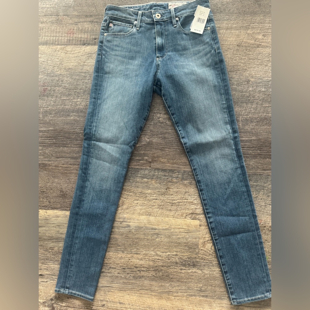 NWT AG Jeans Farrah Ankle High Rise Skinny Denim Blue Women’s 26